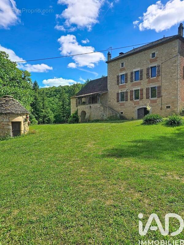 Photo 1 - Maison à LES JUNIES