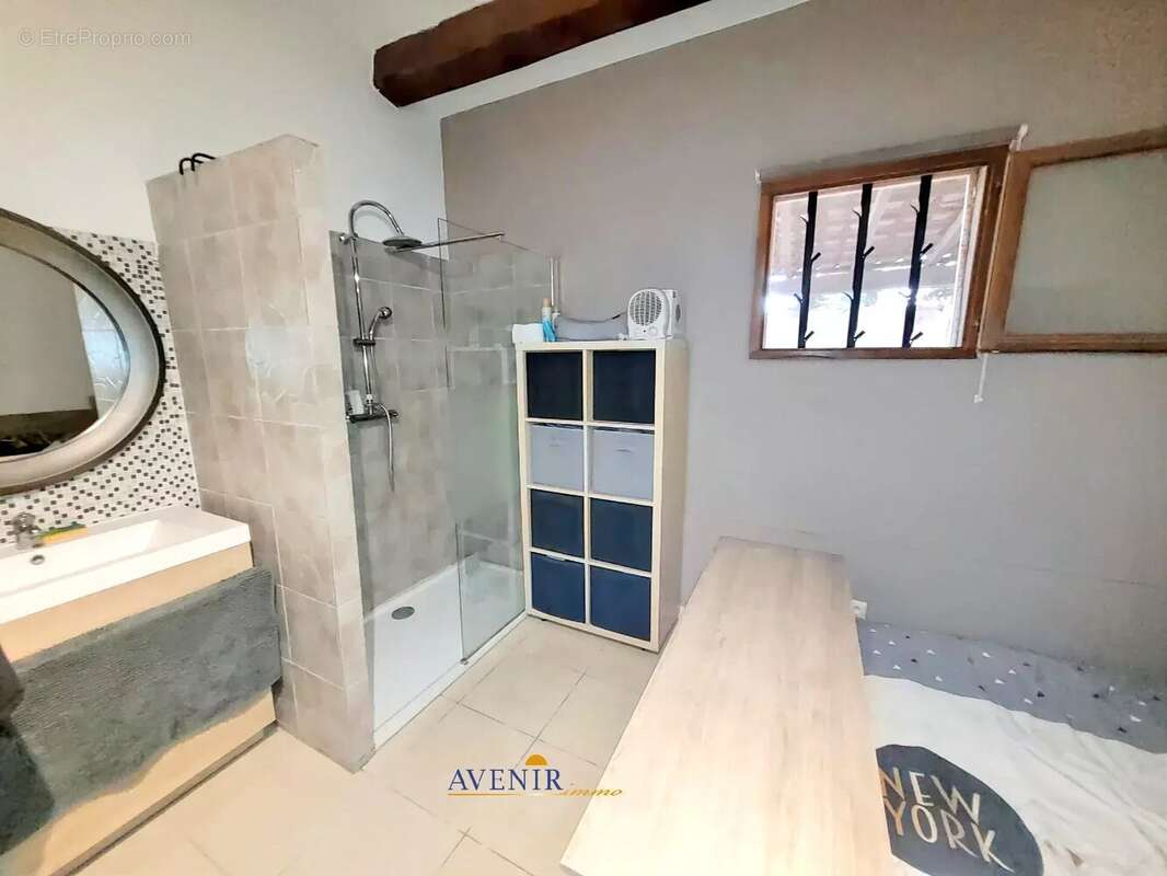 Appartement 44 m² à Marseille-13e  - photo 7