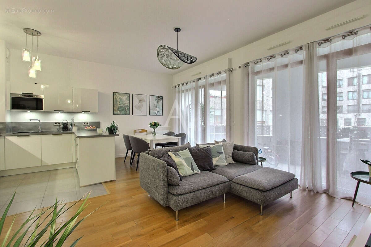 Appartement à ASNIERES-SUR-SEINE