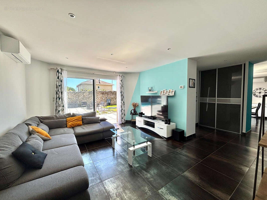 Maison à CHATUZANGE-LE-GOUBET