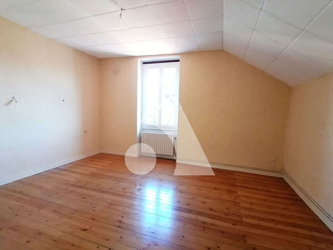 Maison à MONTCEAU-LES-MINES