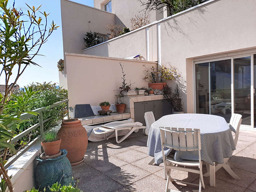 Appartement à MARSEILLE-12E