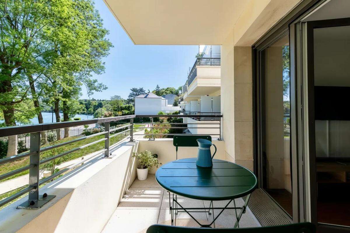Appartement à BRY-SUR-MARNE