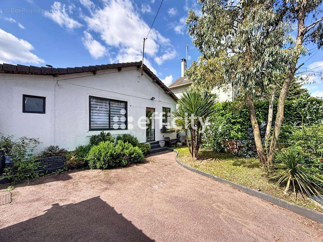 Maison 115 m² à Neuilly-Plaisance  - photo 3