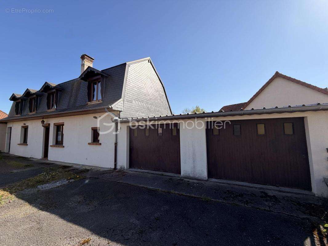 Maison à OUST-MAREST