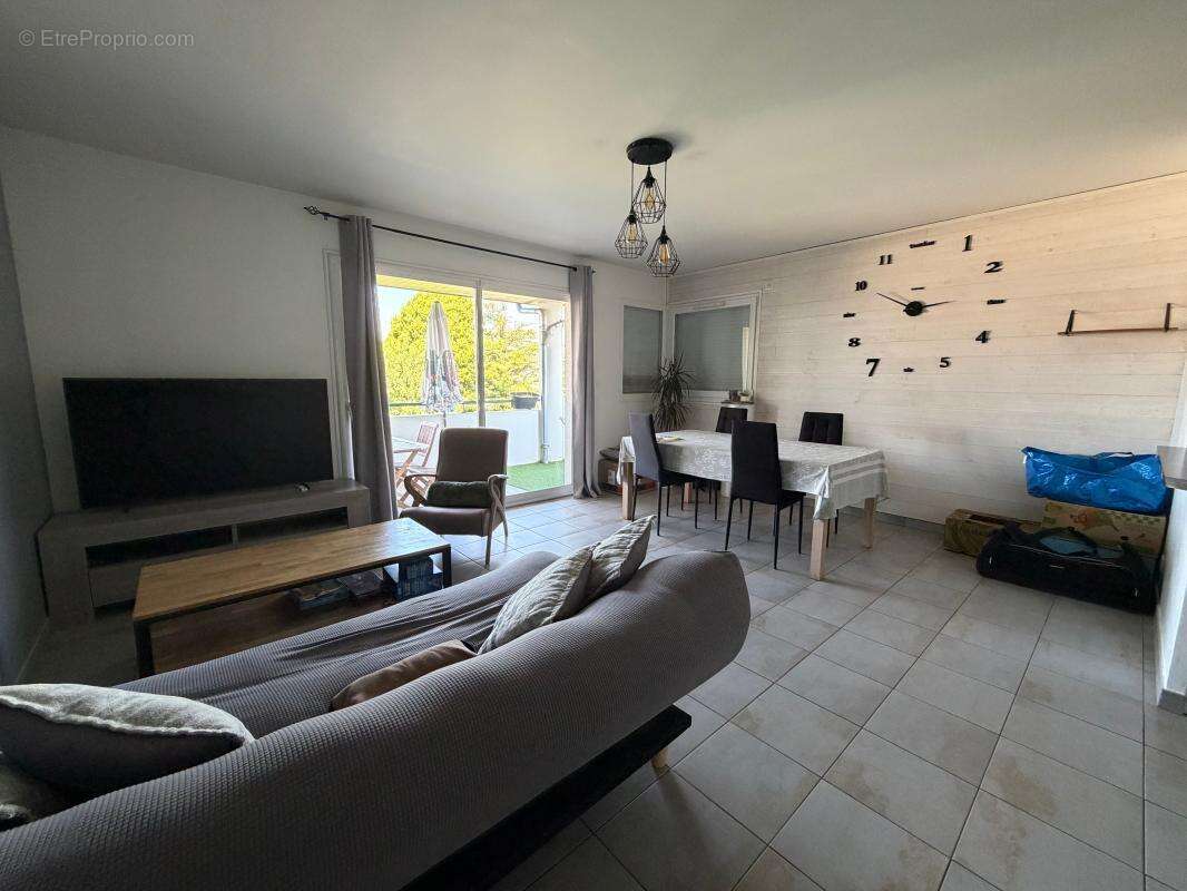 Appartement à VILLAZ