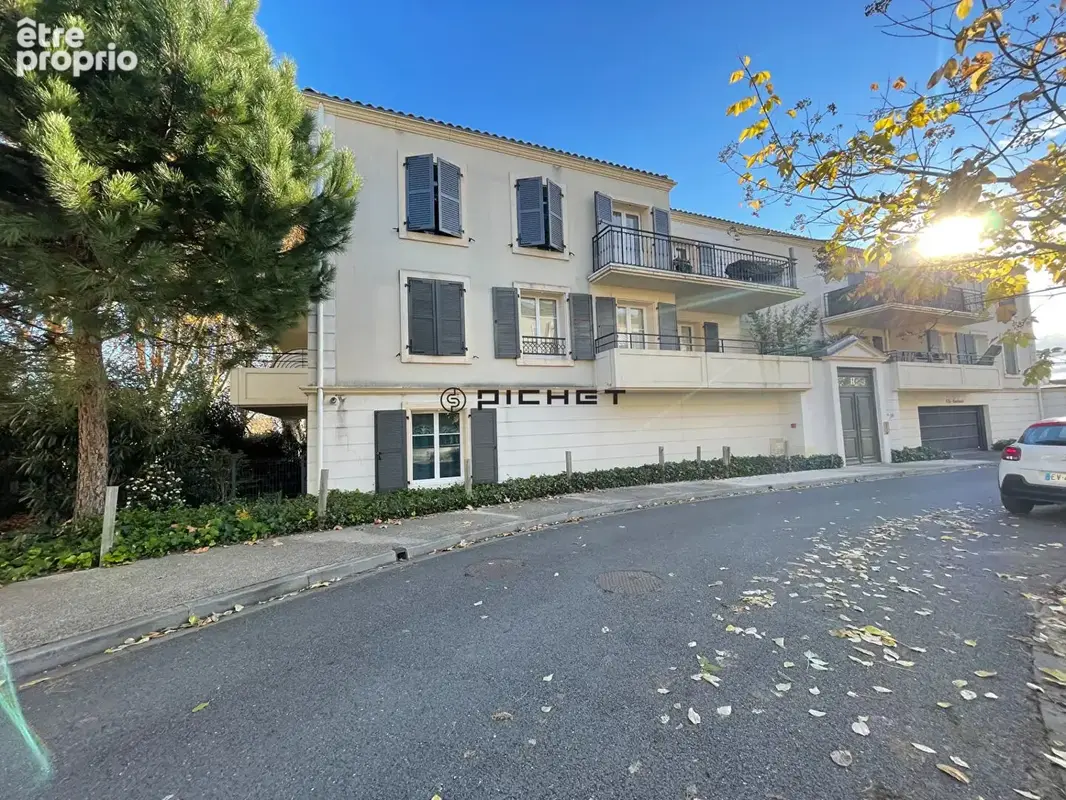 Appartement à VILLENAVE-D'ORNON