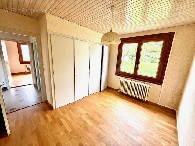 Maison à DIVONNE-LES-BAINS