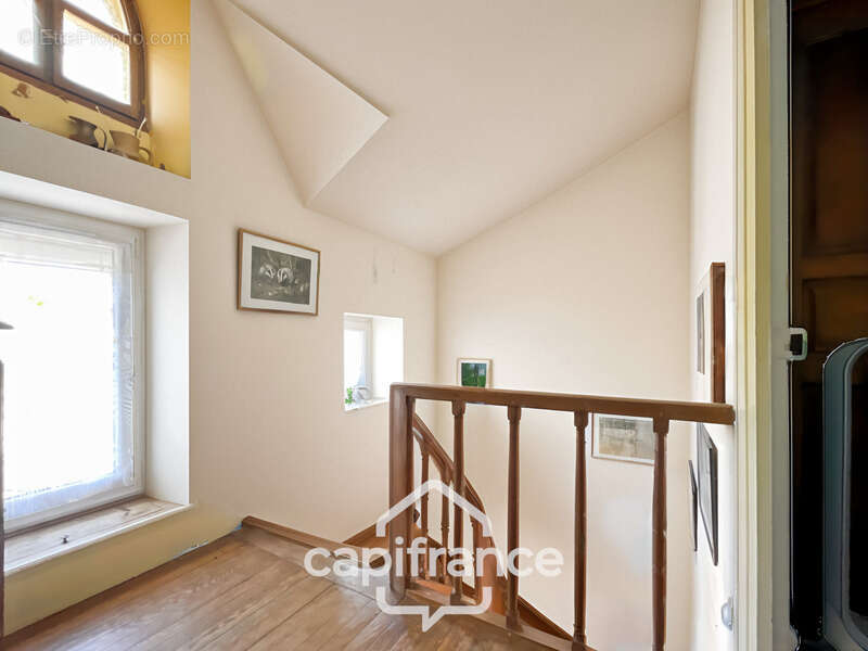 Maison rénovée avec dépendances et vue imprenable à Montmoyen (21290) - photo 10