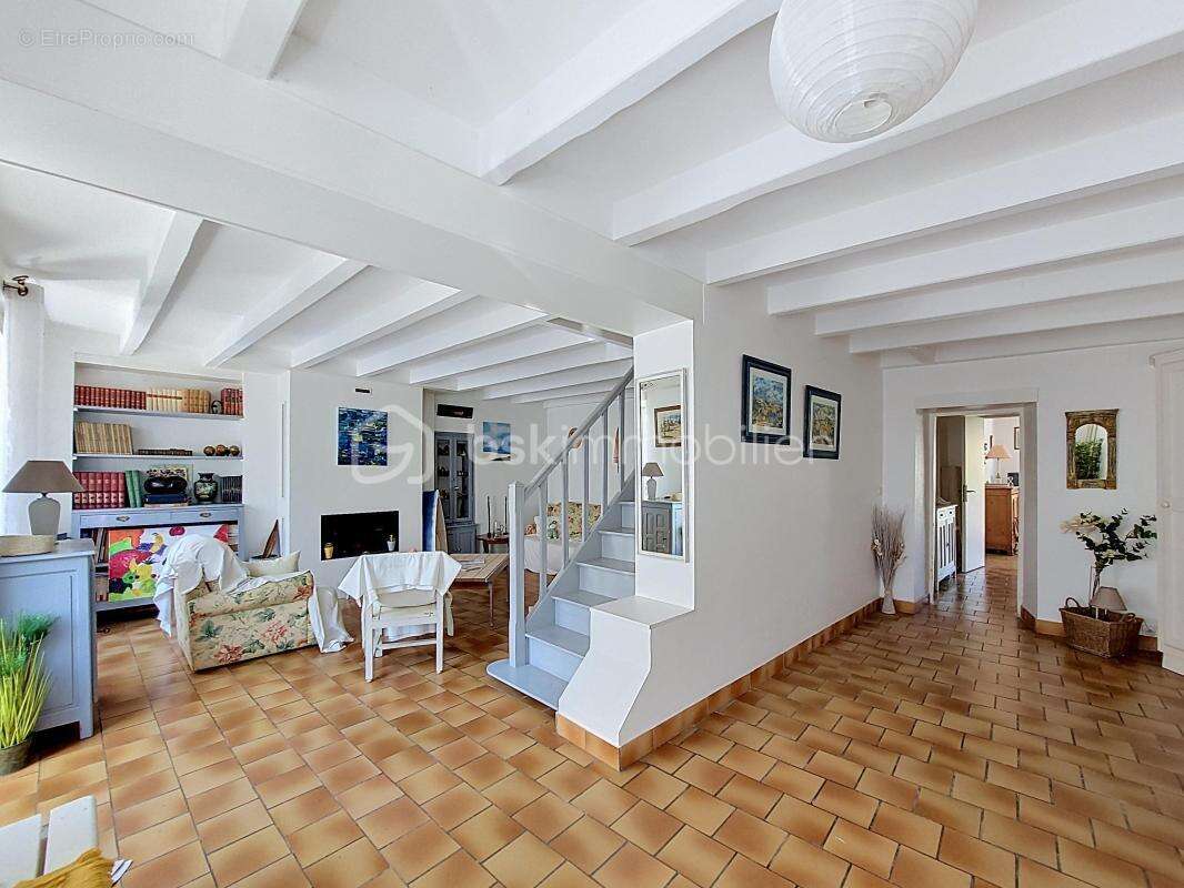 Maison à SAINT-VAAST-LA-HOUGUE