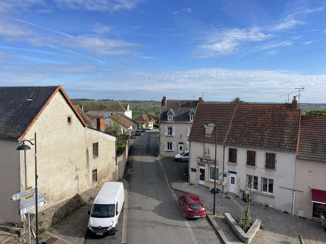 Maison à MARCILLAT-EN-COMBRAILLE