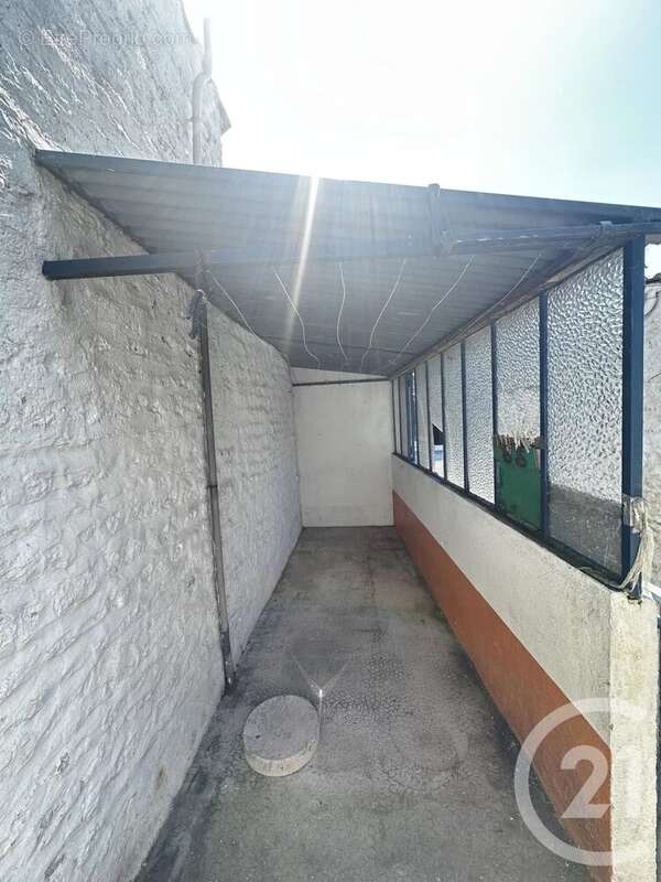 Maison à CHEF-BOUTONNE