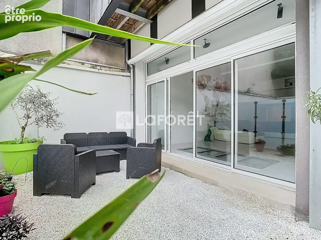 Appartement Type Loft Limoges 7 pièce(s) 257m2 - photo 2