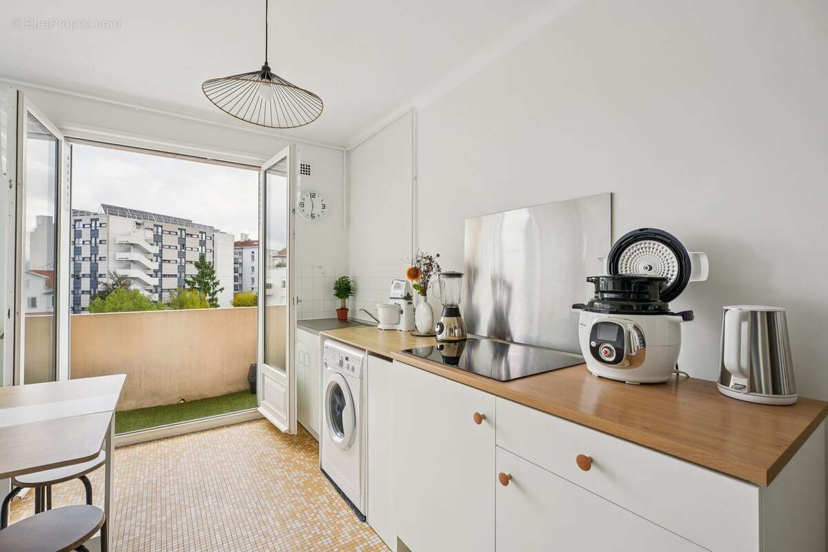 Appartement à LYON-7E