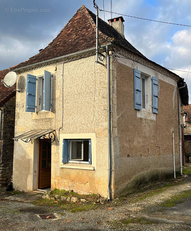 Maison à CUBJAC