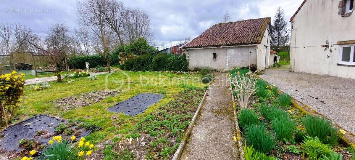 Maison à L&#039;ABSIE