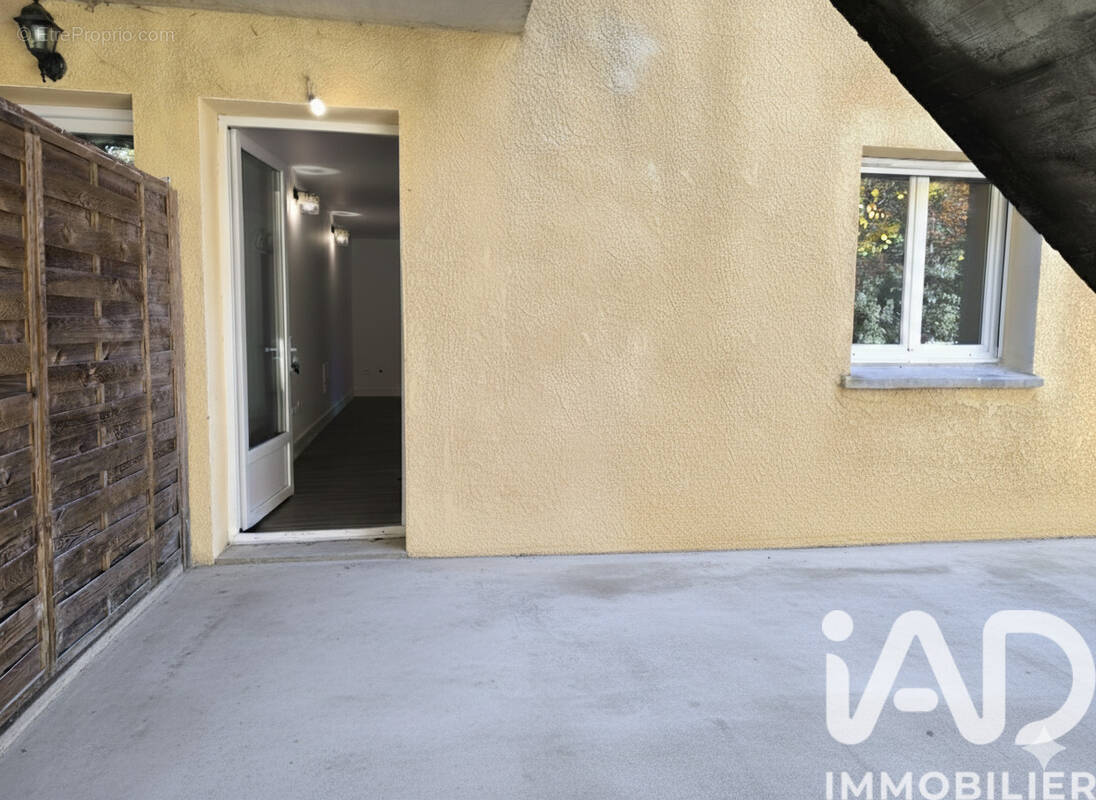 Photo 1 - Appartement à LA BATIE-MONTGASCON