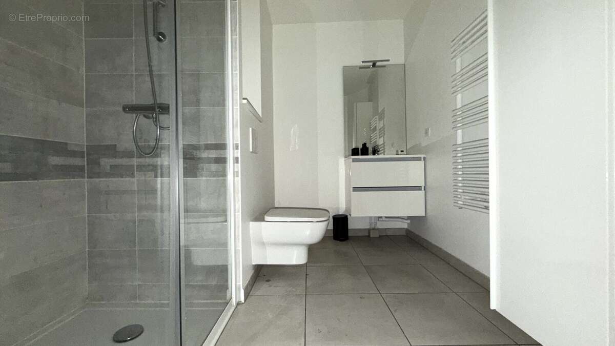 Appartement à LE BOURGET
