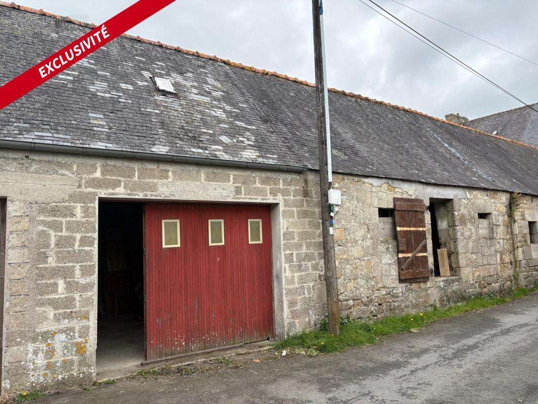 Maison à GUERLESQUIN