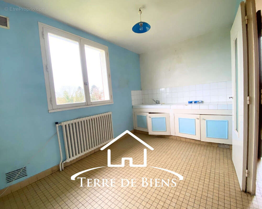 Maison à HARTENNES-ET-TAUX