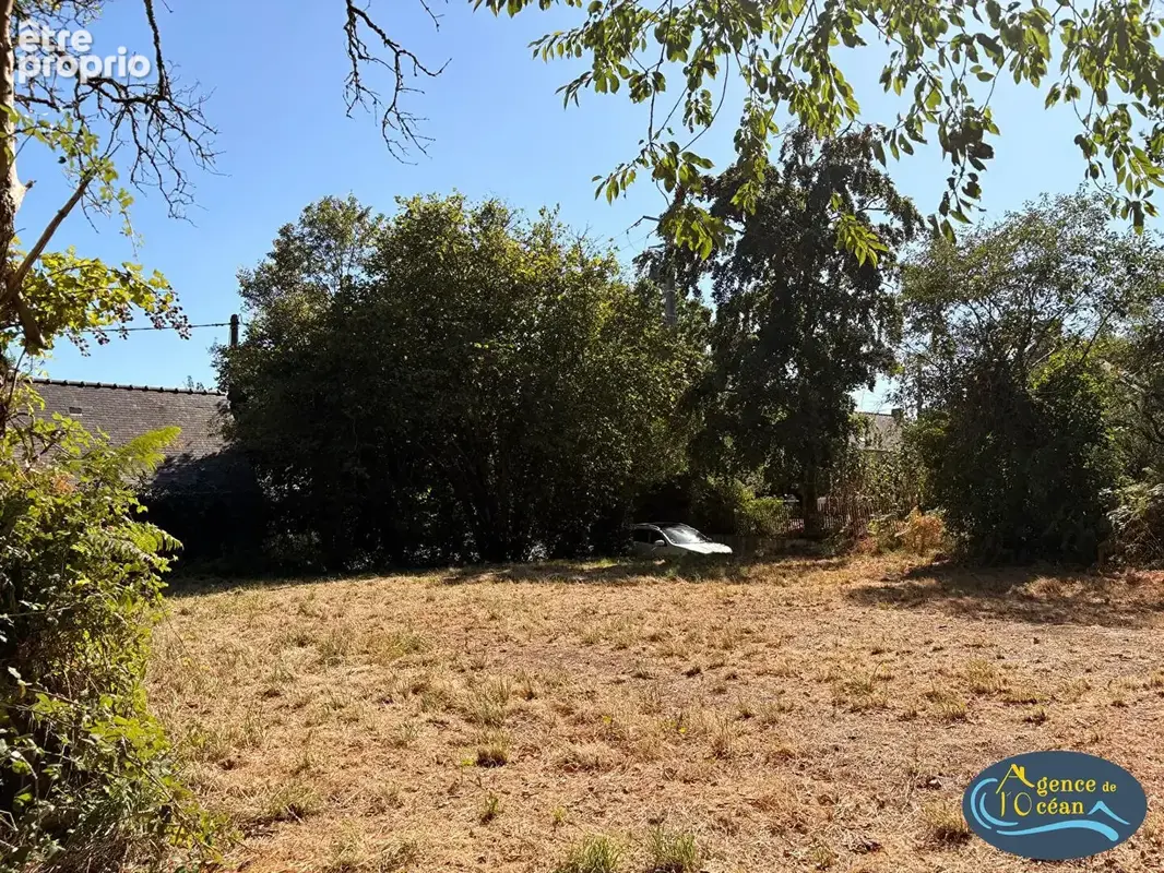 Herbignac, terrain constructible avec maison en pierres a renover, 621 m², 4 kms des commerces, 9 kms des plages, - photo 1