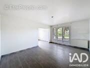 Photo 1 - Appartement à MAGNY-LES-HAMEAUX