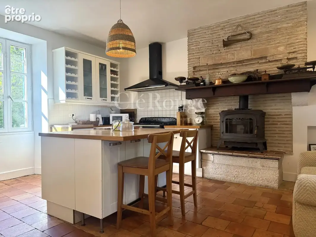 Proche d’Eymet – Belle propriété en pierre avec trois gîtes, piscine et plus de 2 hectares - photo 7