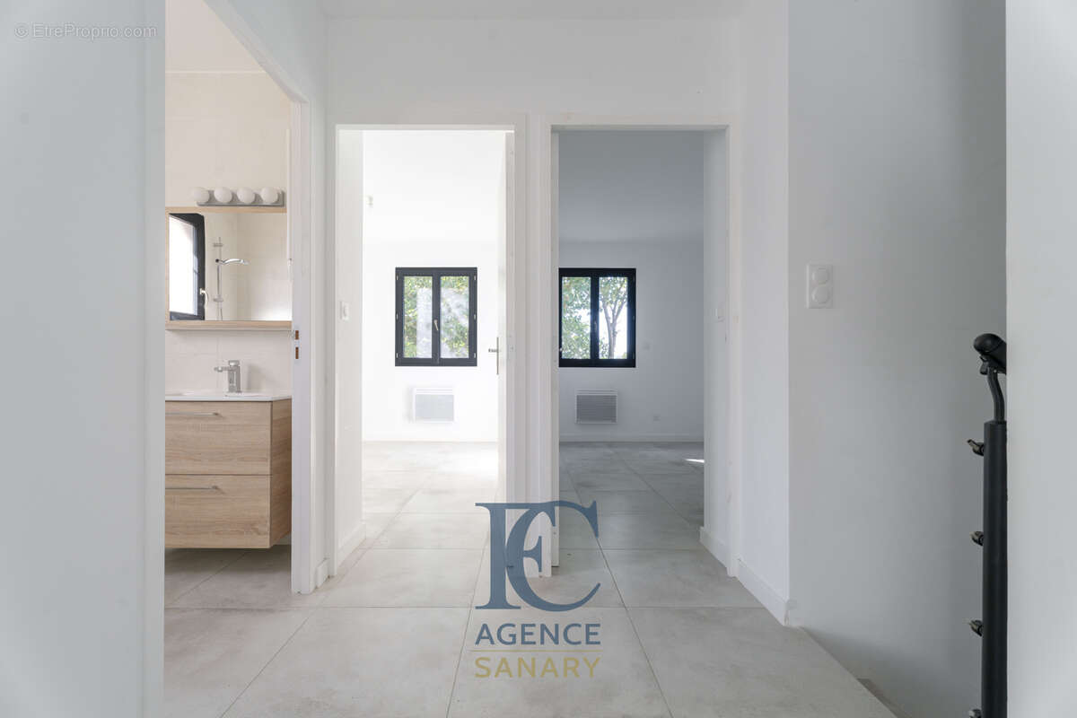 Maison à SANARY-SUR-MER