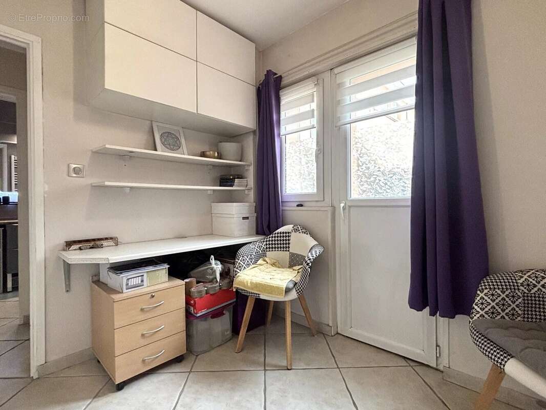 Appartement à SIX-FOURS-LES-PLAGES