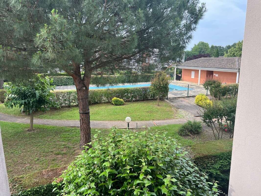 Appartement à FONBEAUZARD