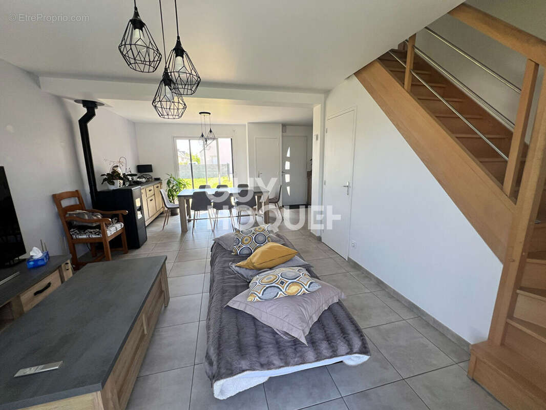 Maison à DOL-DE-BRETAGNE