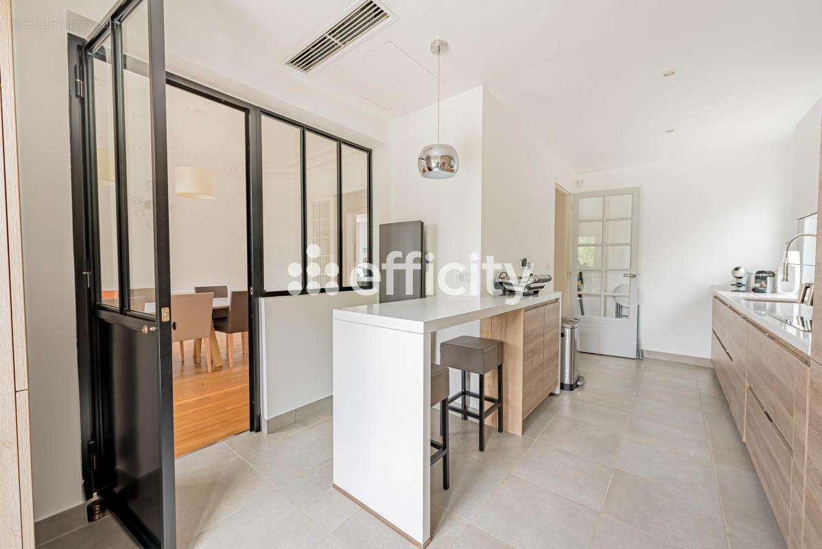 Maison à ABLON-SUR-SEINE