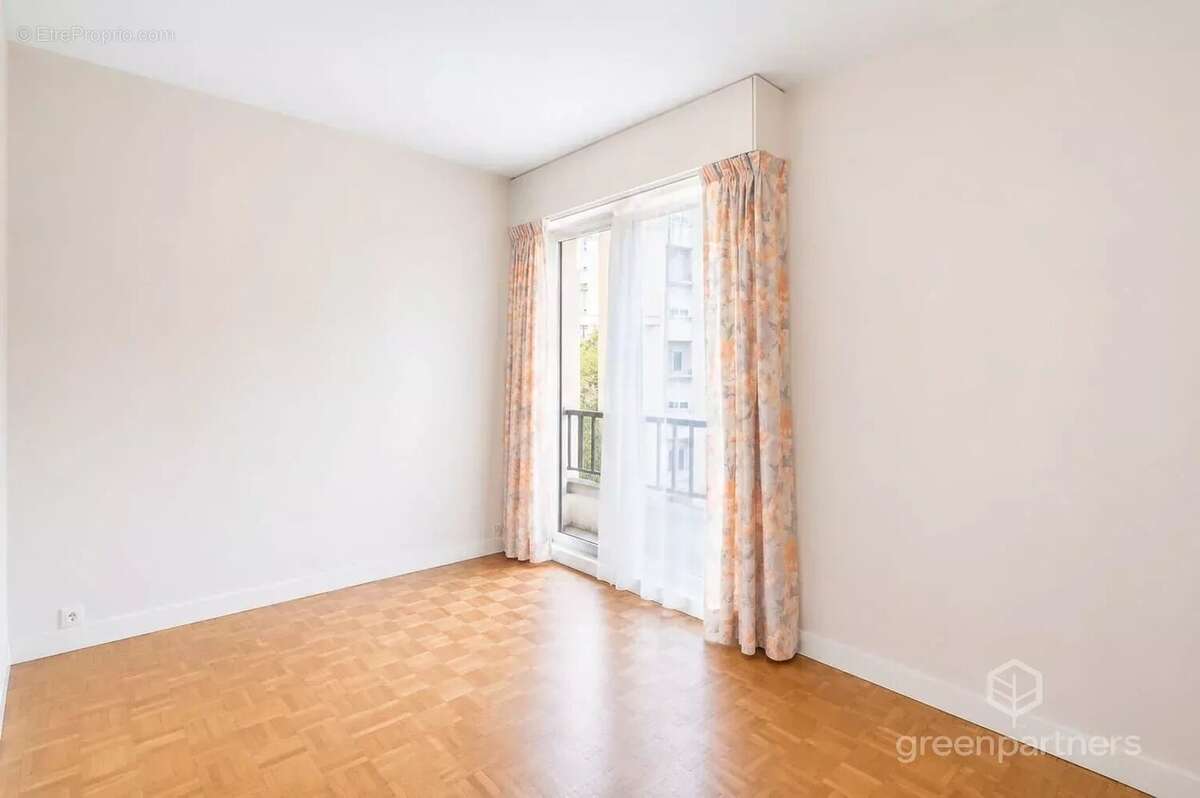 Appartement à PARIS-20E