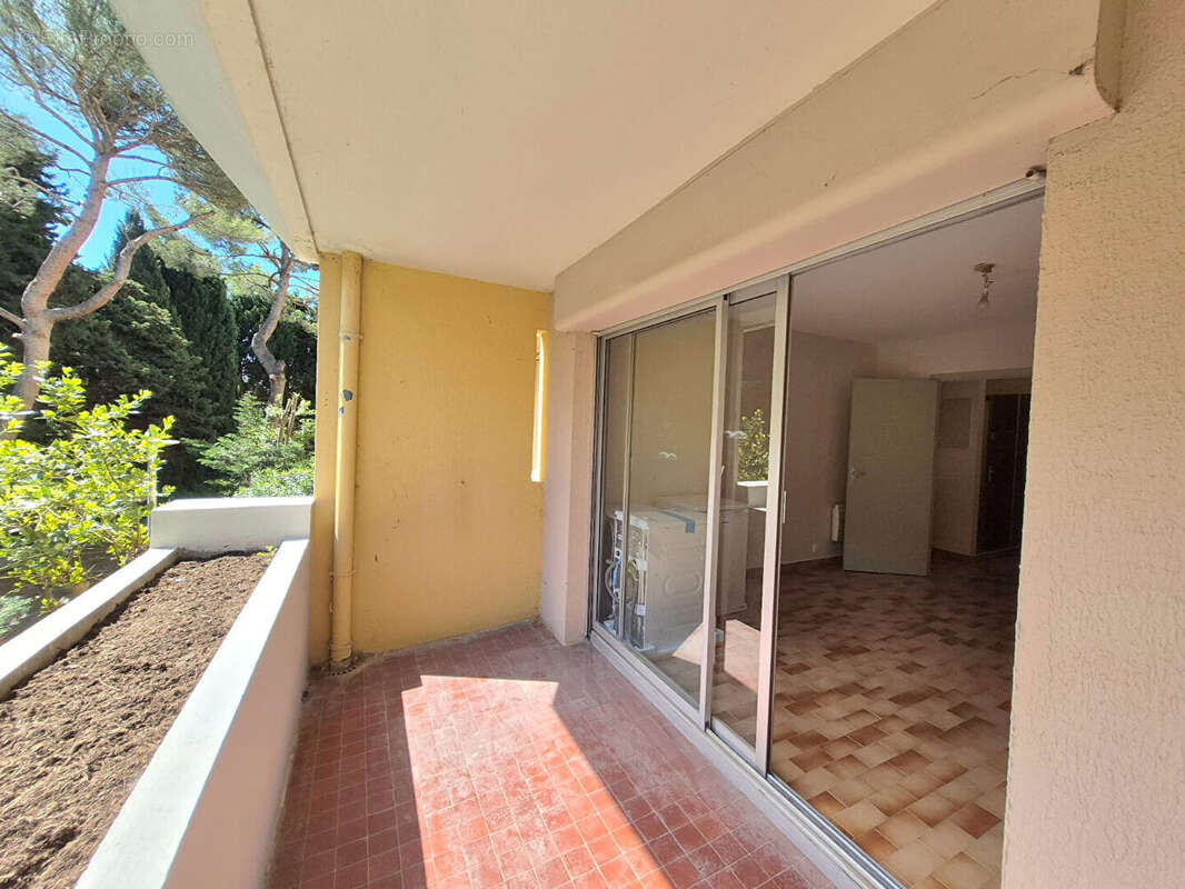 Appartement à CARRY-LE-ROUET