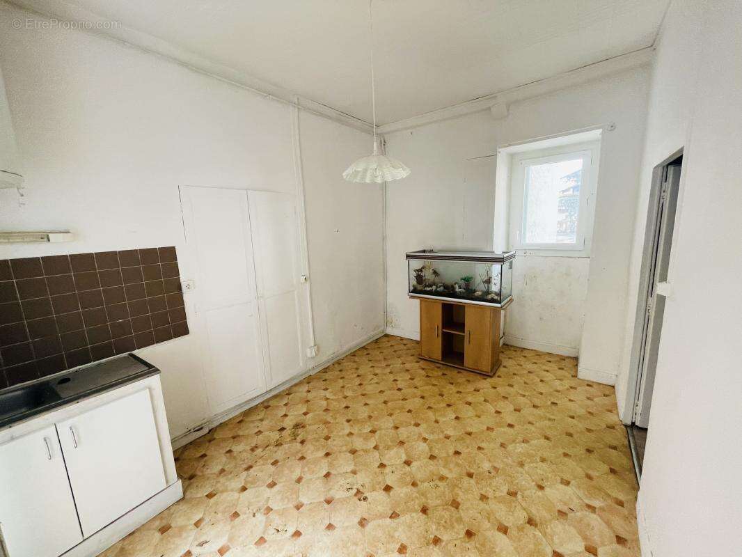 Appartement à ANGERVILLE