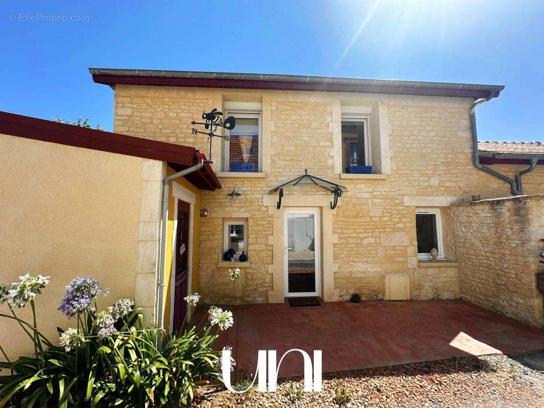 Maison en pierre située à 1km de la mer - Luc sur mer - photo 2
