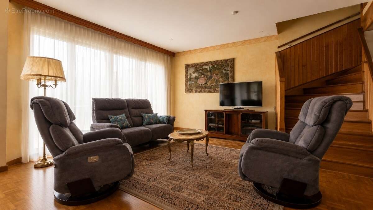 Maison 75 m² à Louvres  - photo 3