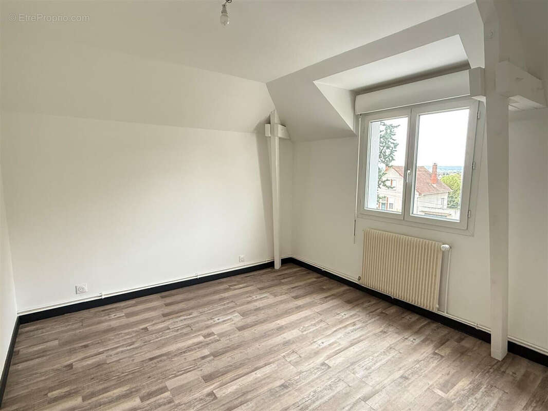 Maison Taverny 8 pièce(s) 180 m2 - photo 13