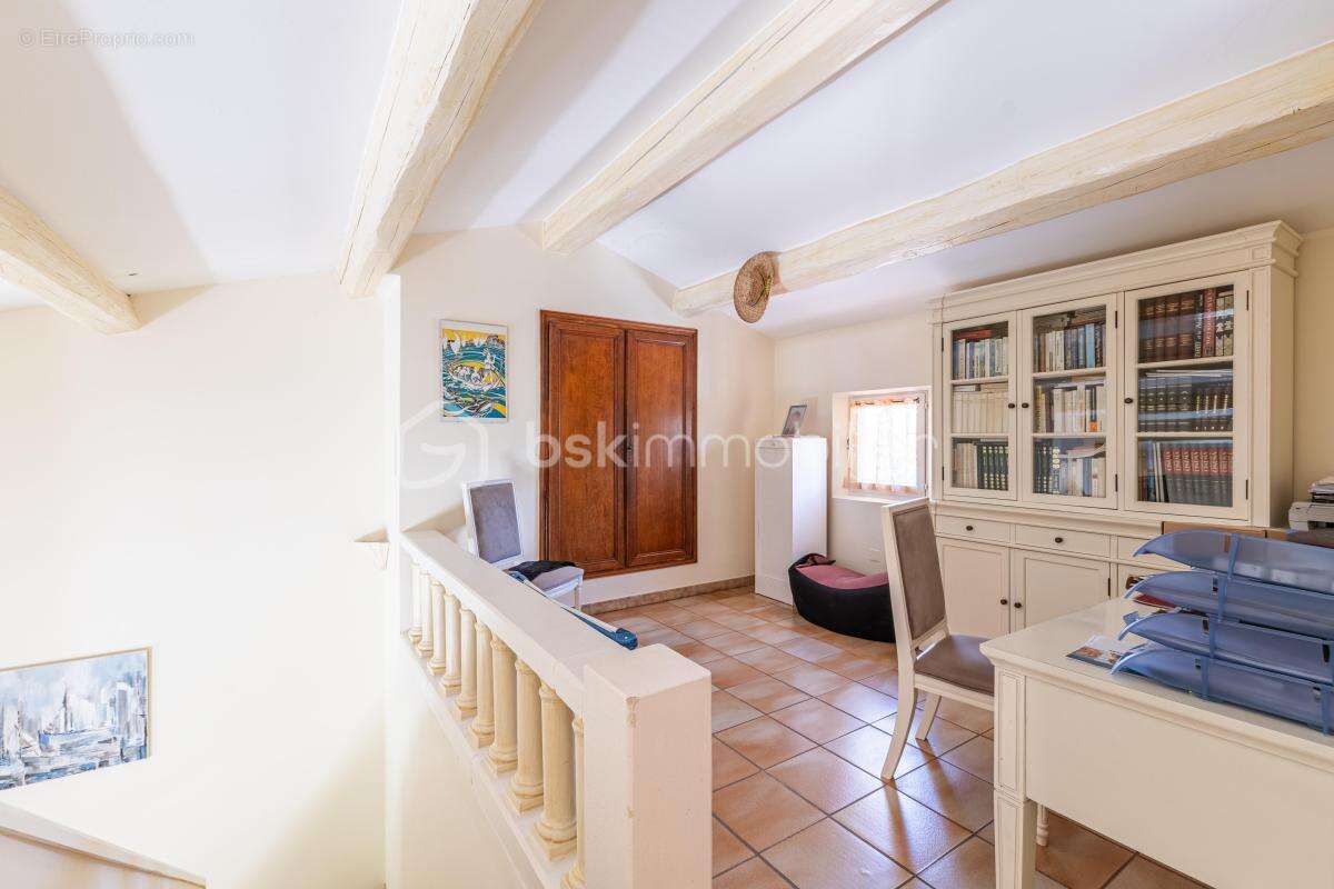 Dpt var 83 : maison provençale - veritable havre de paix - photo 12