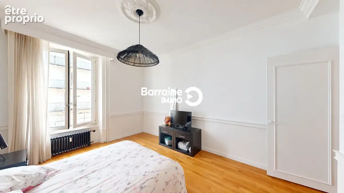 A vendre brest secteur chateau/voltaire t6 162,8 m²  2 chambres possibilite 3 apercu mer - photo 15