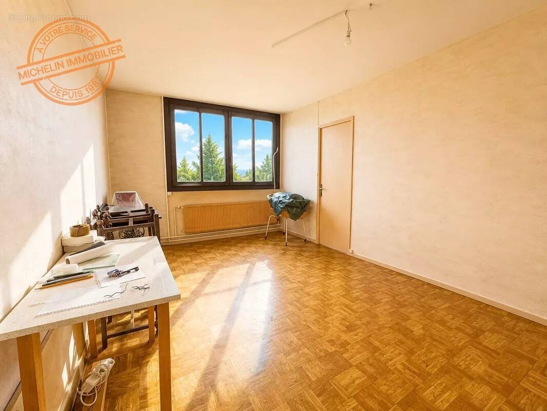 Appartement à CHAMPAGNE-AU-MONT-D'OR