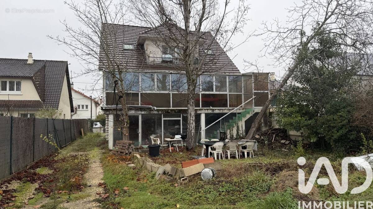 Photo 1 - Maison à CHAMPIGNY-SUR-MARNE