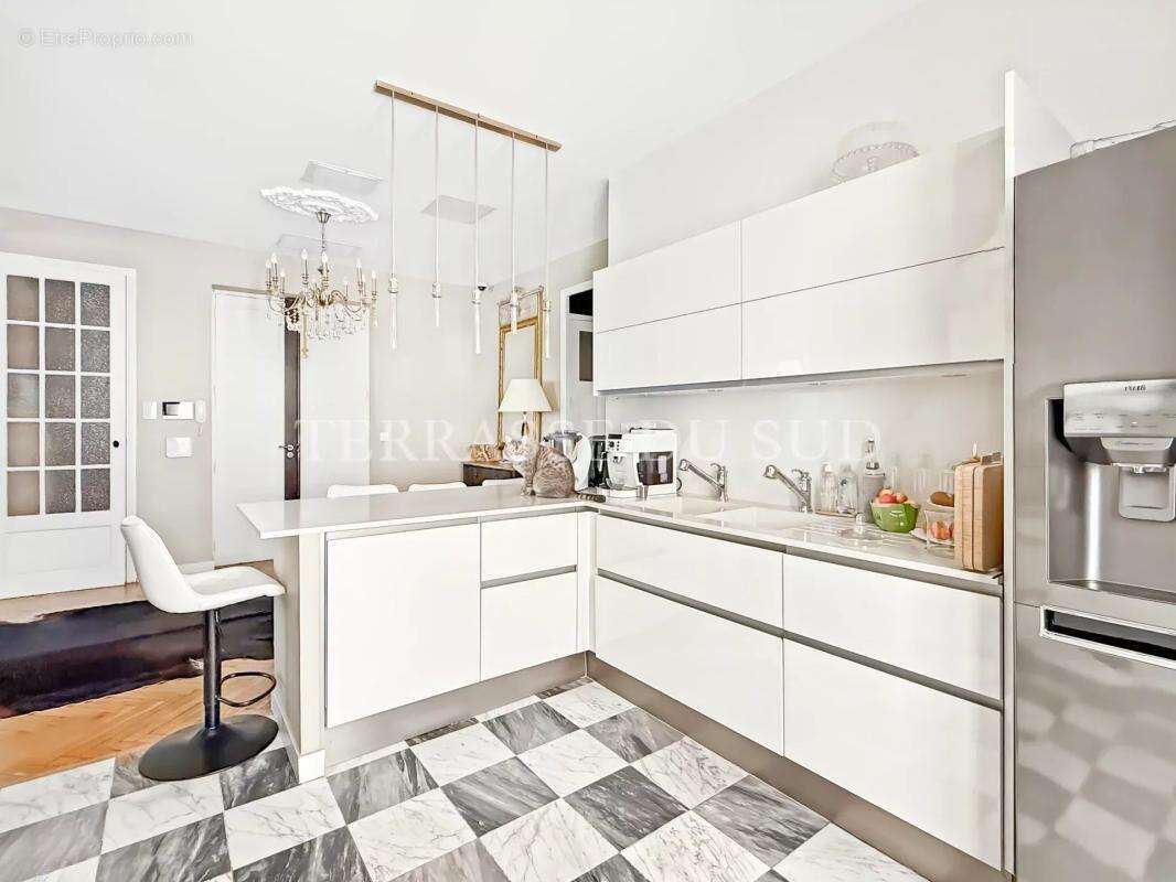 Appartement à MARSEILLE-8E