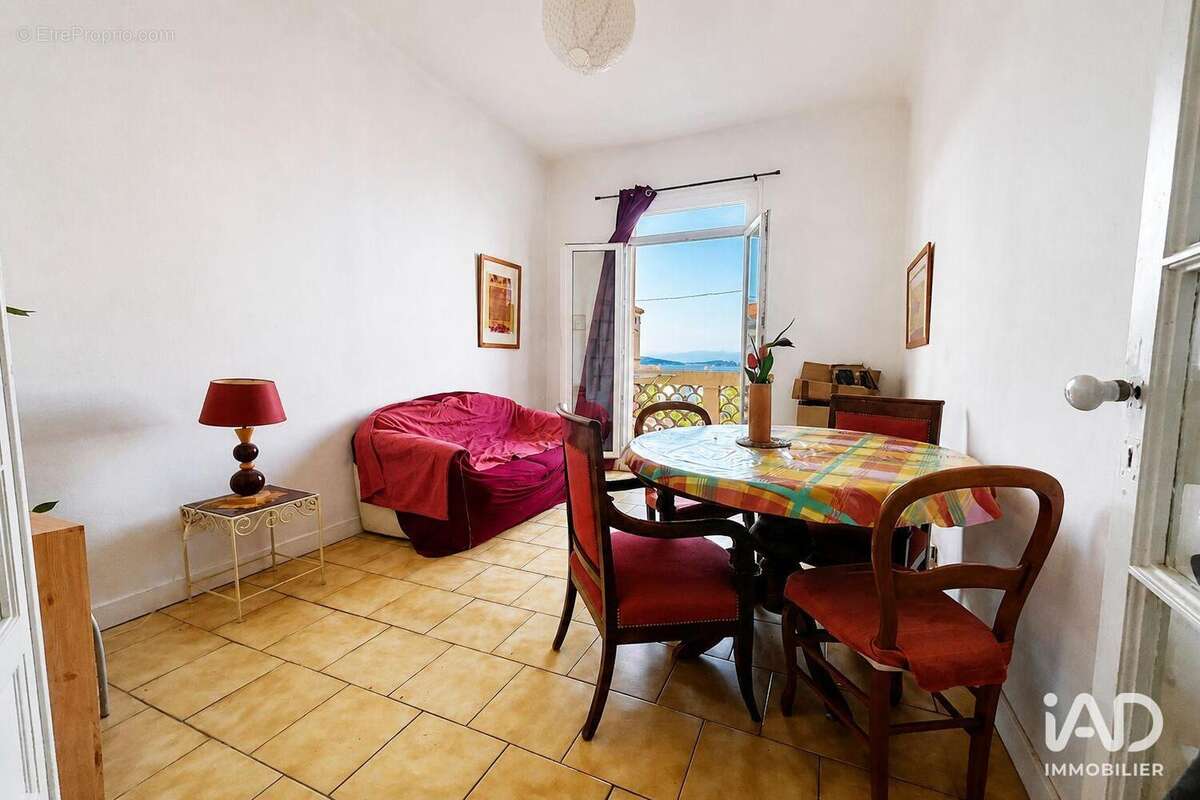 Appartement 63 m² à Toulon  - photo 2