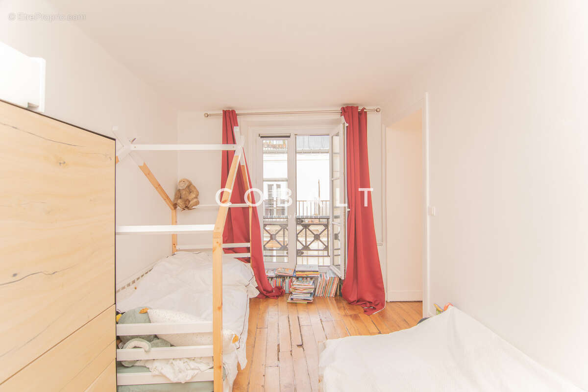 Appartement à PARIS-9E
