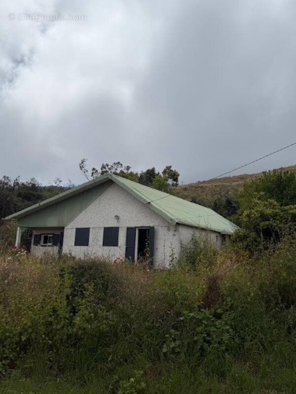 Maison à LE TAMPON