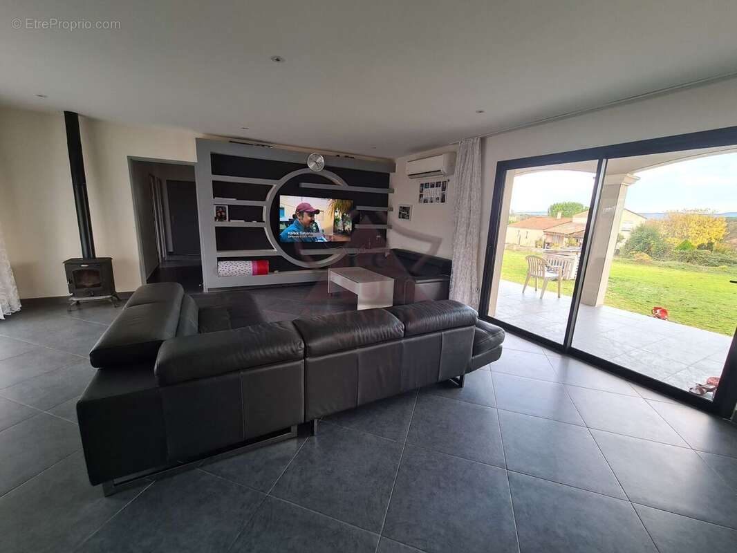 Maison à SAINT-AMBROIX