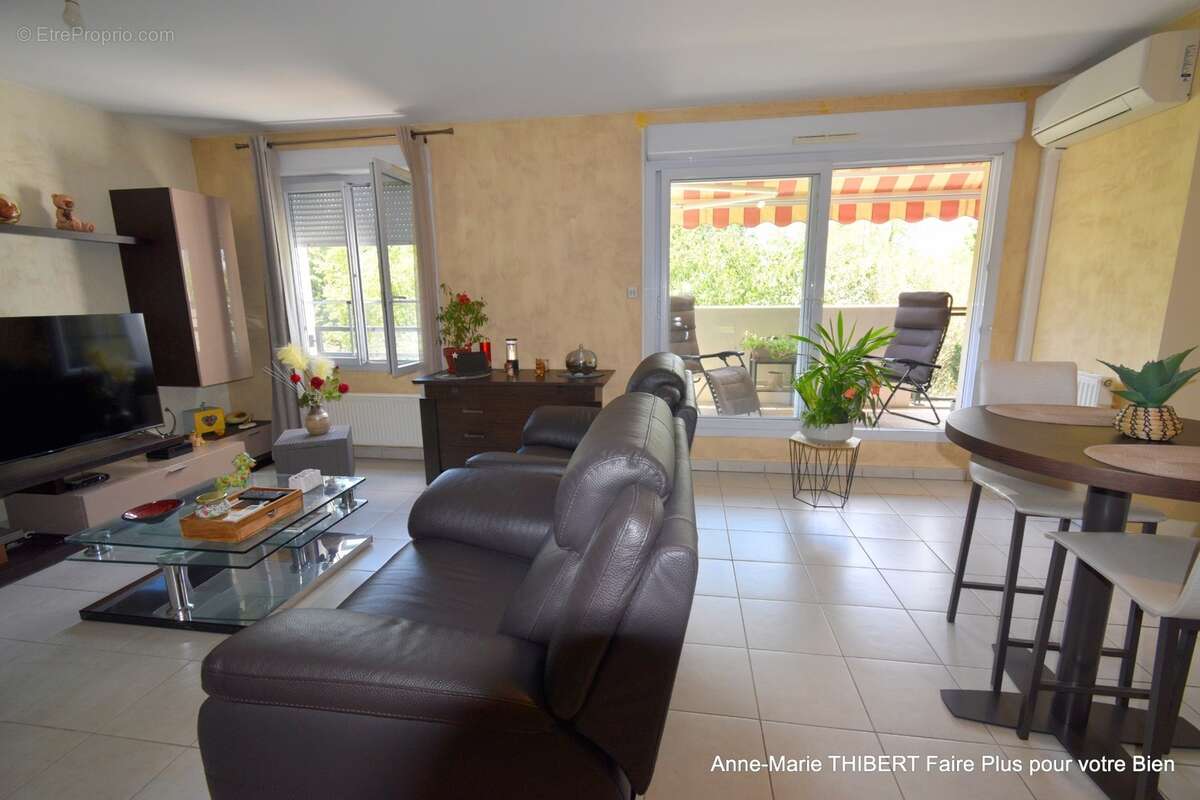 Appartement à vendre 3 pièces MEYZIEU (69) avec balcon, cave et garage - photo 6