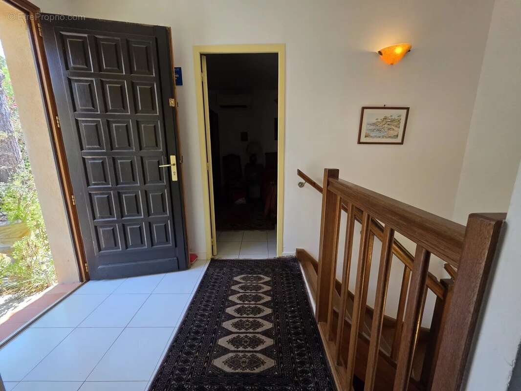 Villa individuelle avec piscine 112m²- 816m² - Les Issambres - photo 7