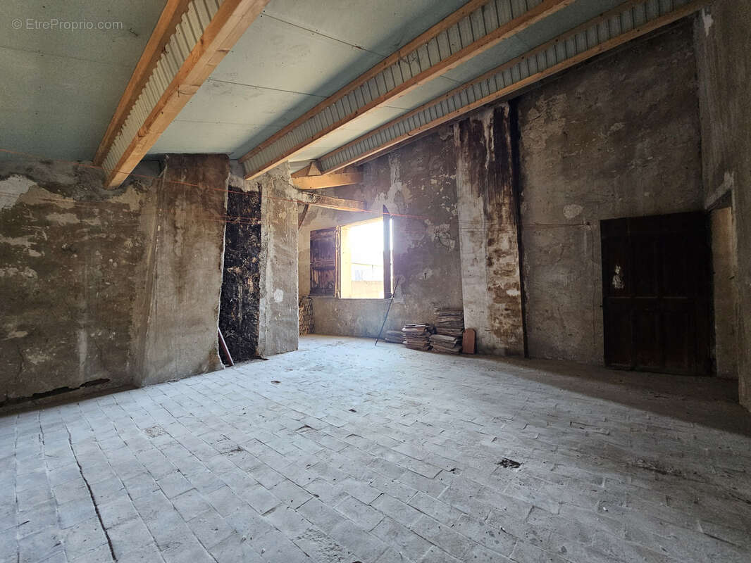 Appartement à APT
